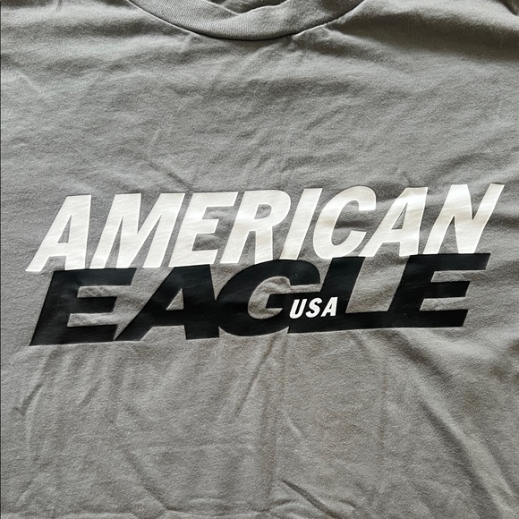 🔥3/$10 American Eagle Outfitters Charcoal Men's Tee - Picture 2 of 4